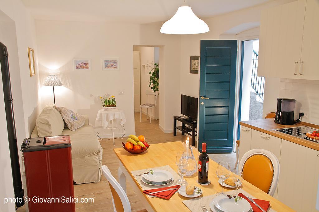 Appartamento Casa Azzurra Menaggio Esterno foto