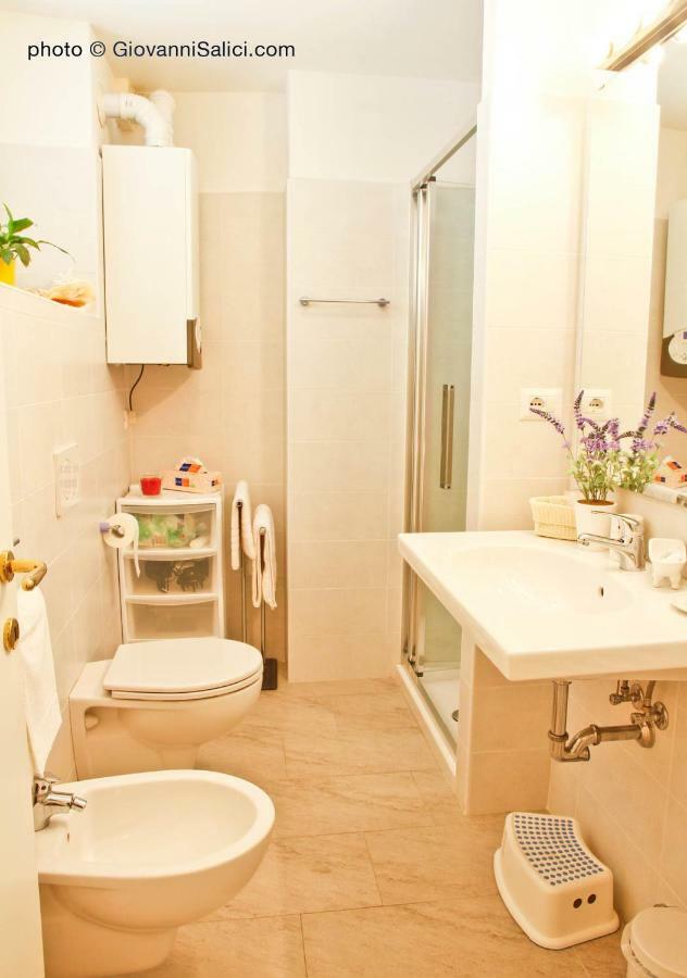 Appartamento Casa Azzurra Menaggio Esterno foto